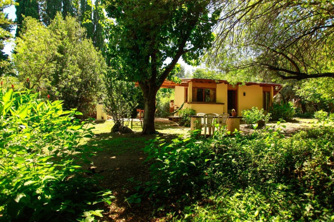 Croa La Rana Hotel Yacanto Exterior photo